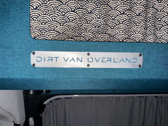 Dirt Van Overland Logo Plate